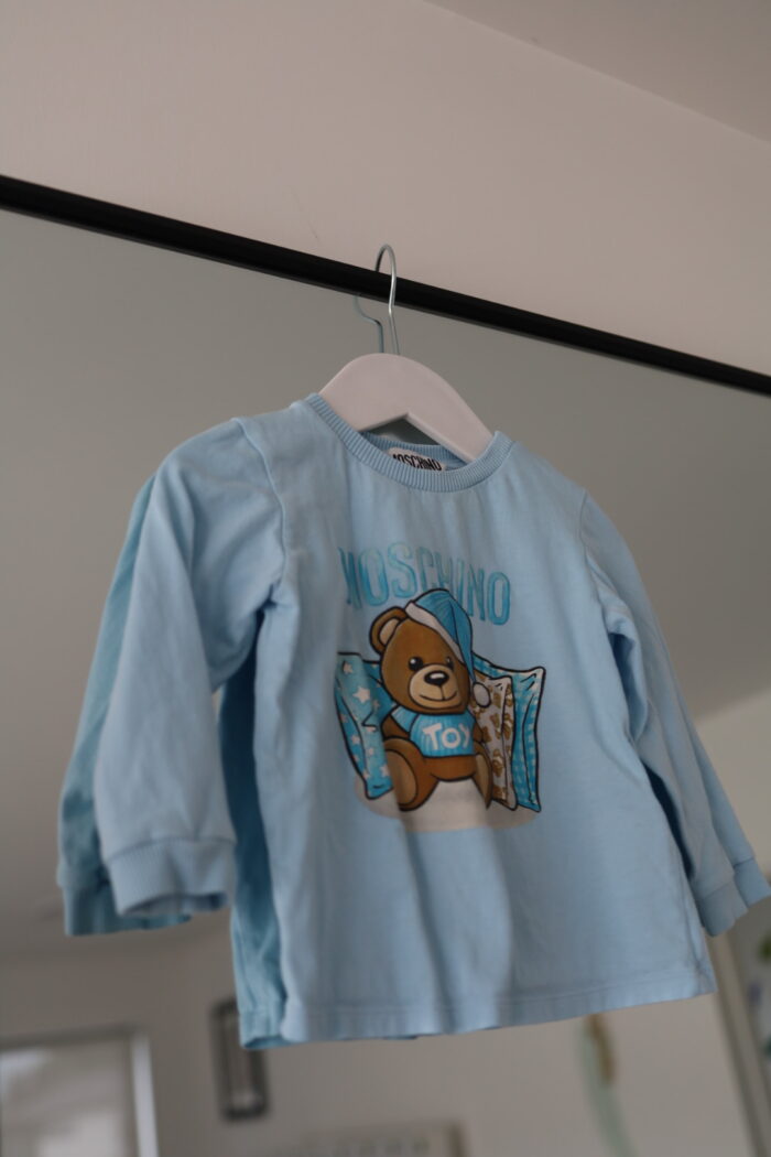Moschino tshirt - Image 1